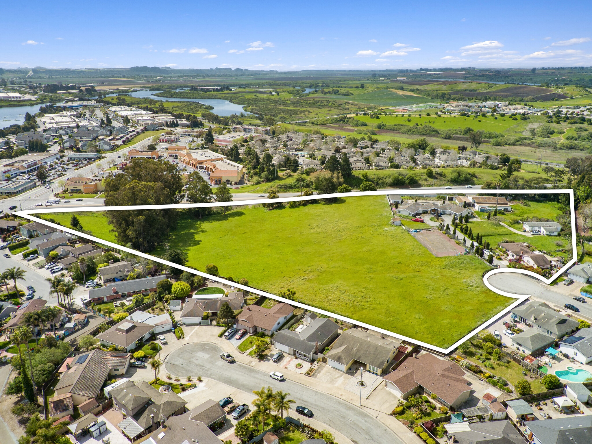 40 Eileen St, Watsonville, CA for Sale