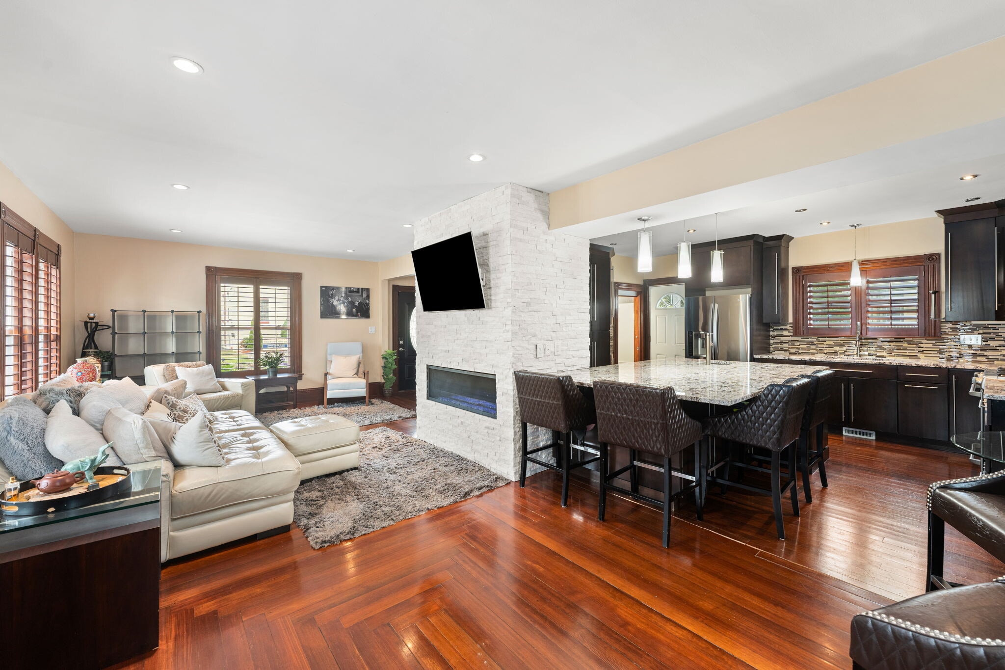 47 Clinton St, Framingham, MA for Sale