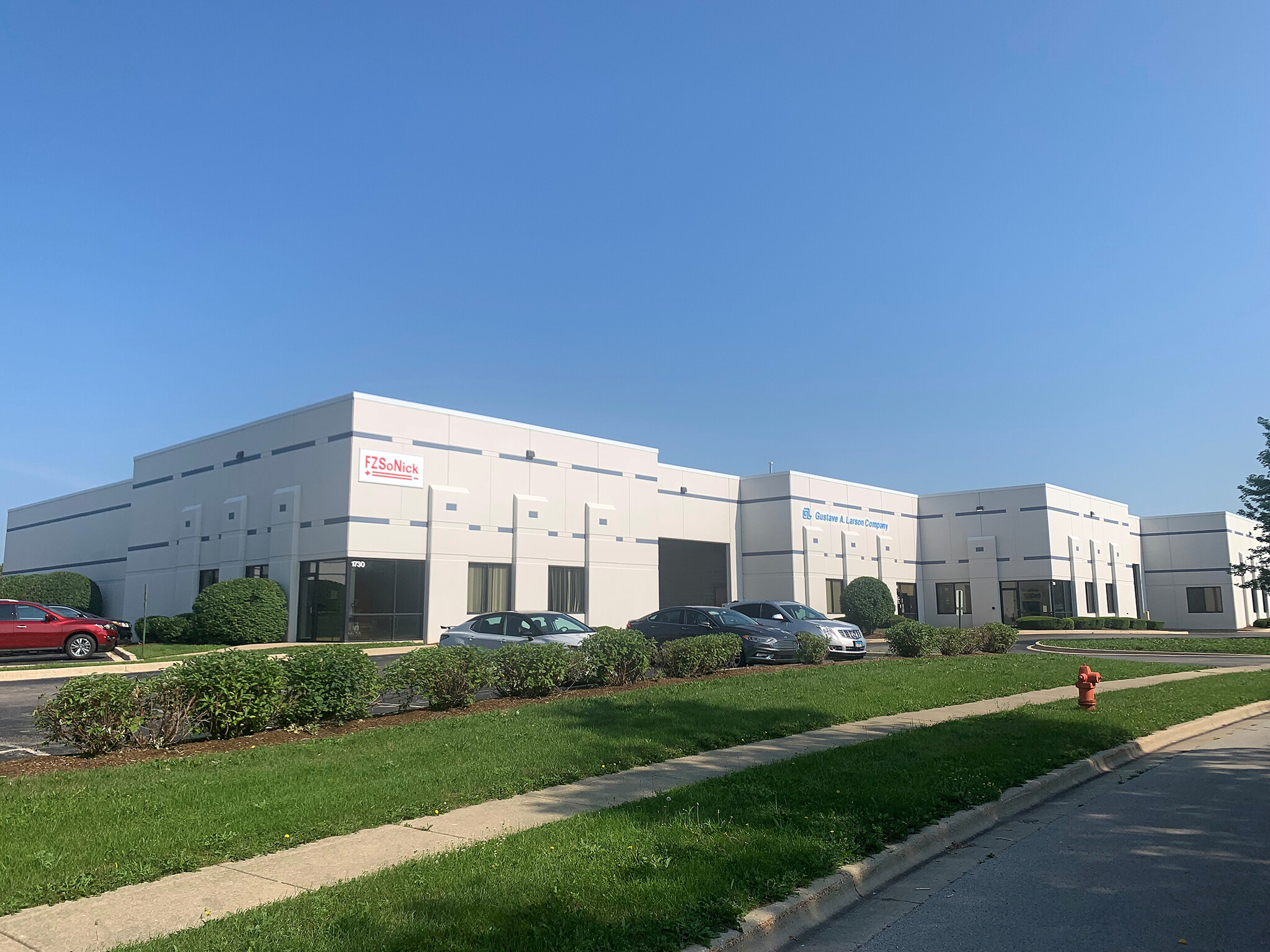 1700-1730 Todd Farm Dr, Elgin, IL for Rent