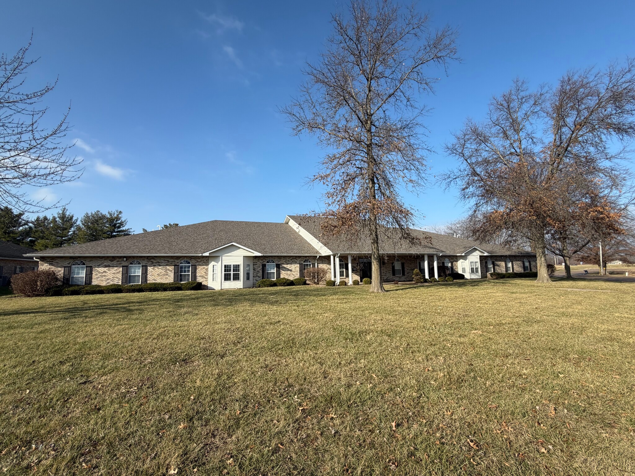 1035 Eastgate Dr, O'Fallon, IL for Rent