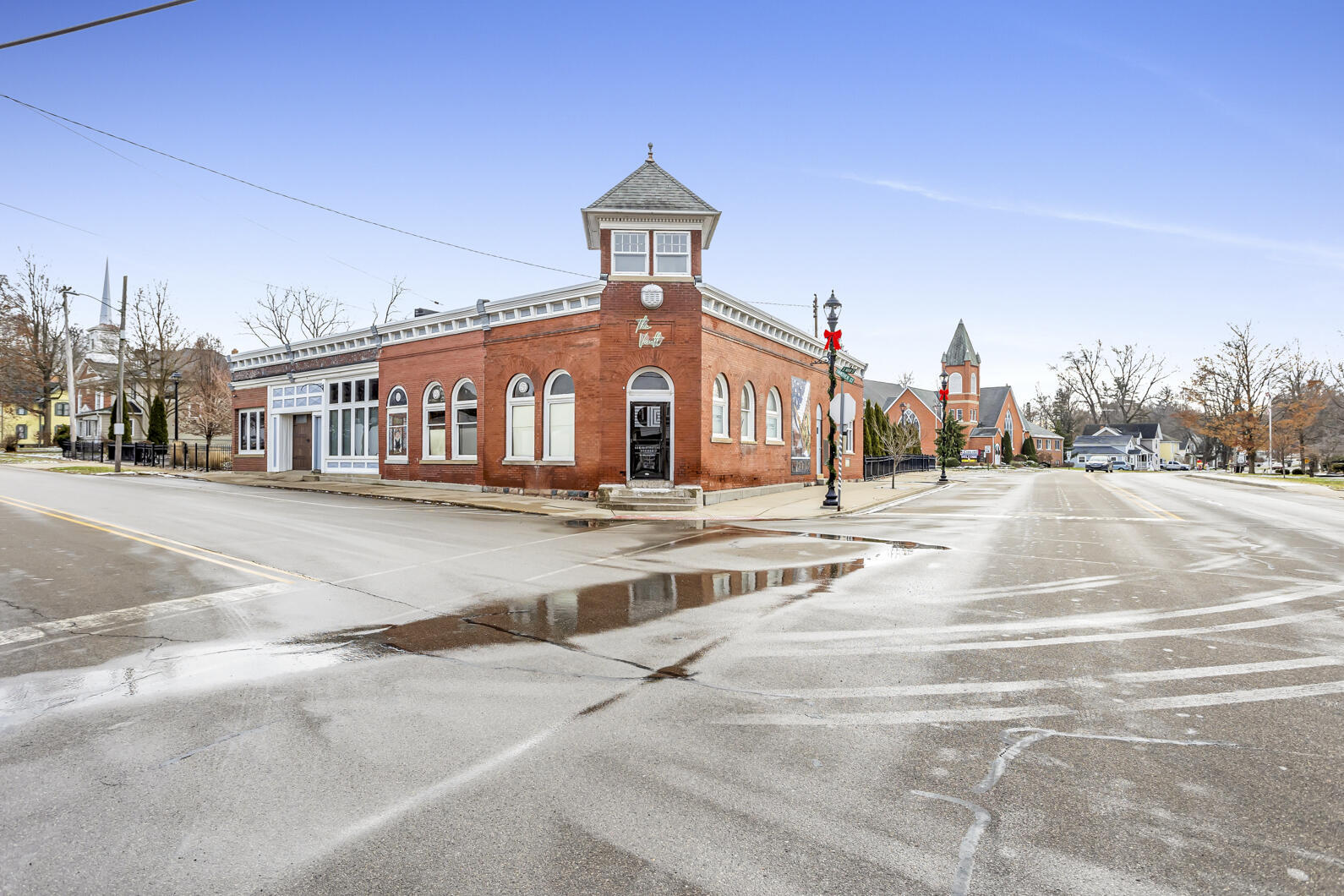 101 S Main St, Concord, MI for Sale