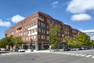 Washington, DC Retail - 5300 Wisconsin Ave