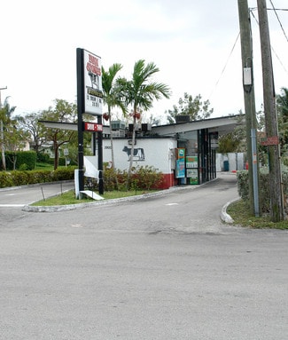 Fort Lauderdale, FL Convenience Store - 3900 Riverland Rd