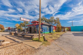 Amarillo, TX Storefront Retail/Residential - 907 S Madison St