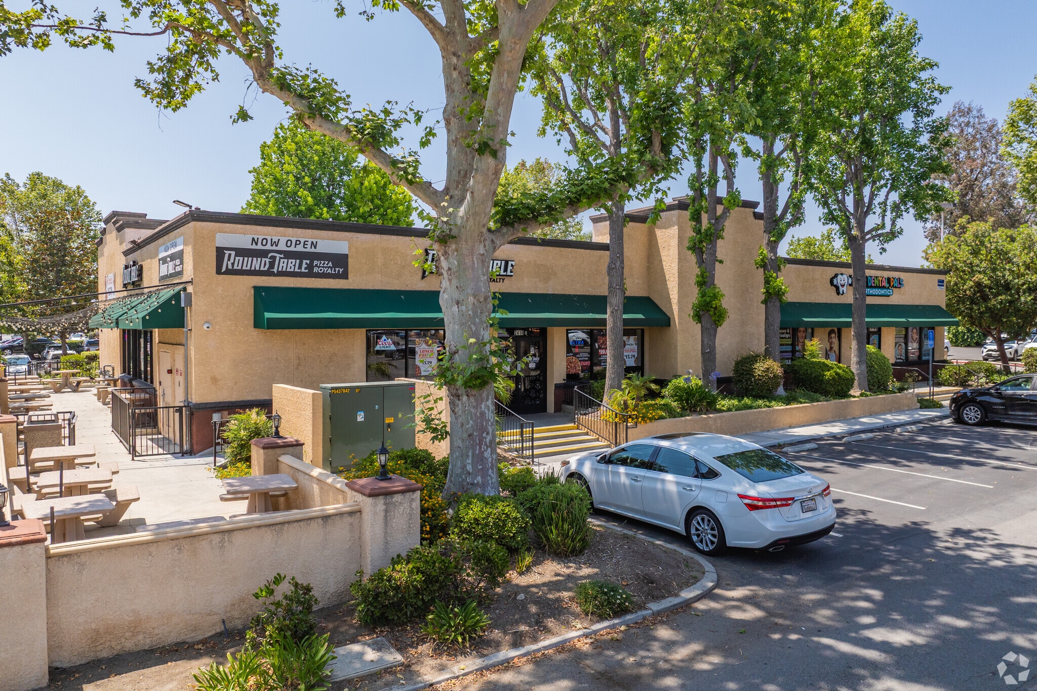 2410 Sycamore Dr, Simi Valley, CA for Rent