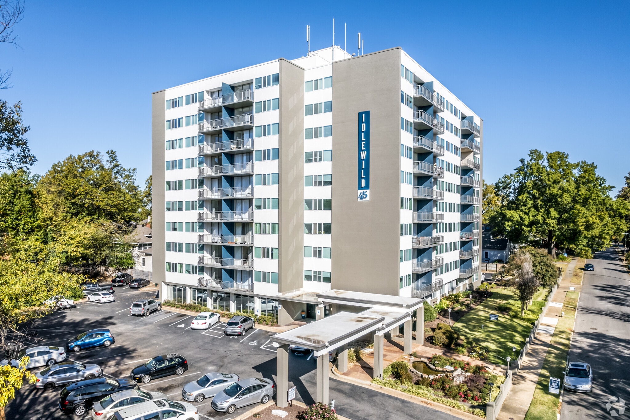 45 S Idlewild, Memphis, TN for Sale