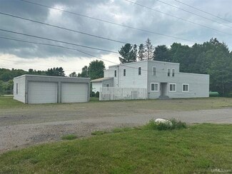 Champion, MI Flex - 19283 US Highway 41 W