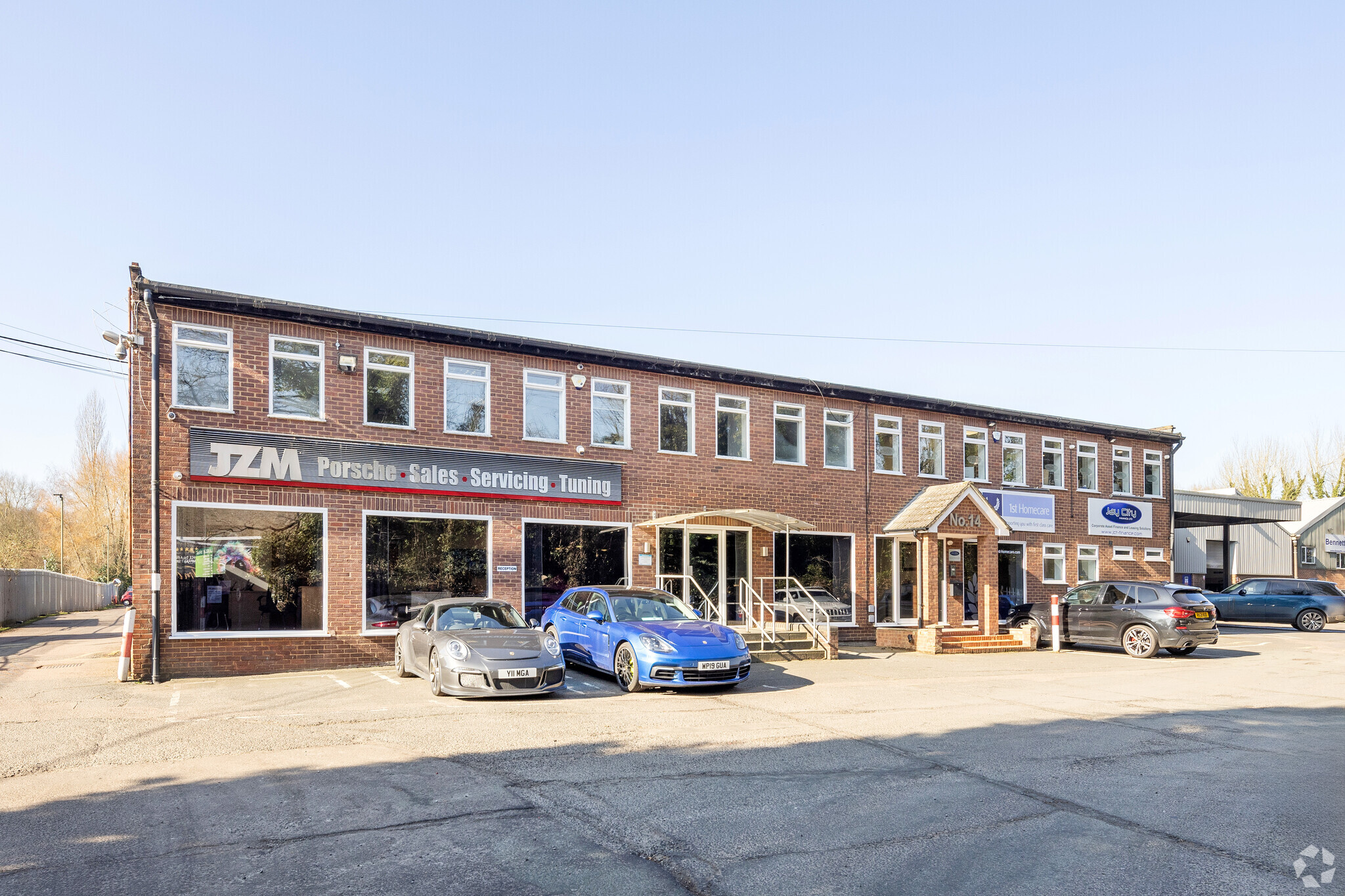 Railway Ter, Kings Langley, HRT for Sale