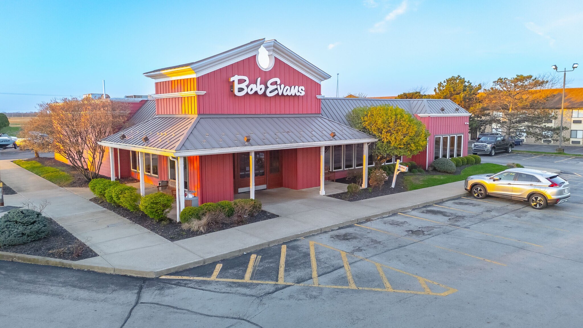 11477 Allen Rd, Jeffersonville, OH for Sale