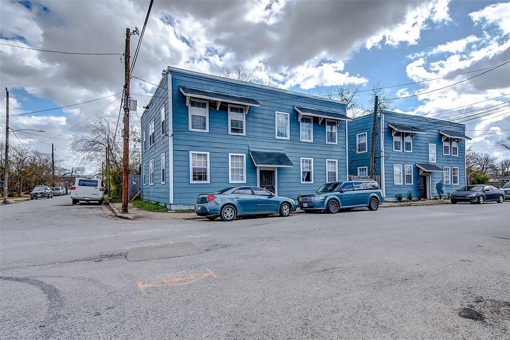 2401-2407 Sampson St, Houston, TX for Sale