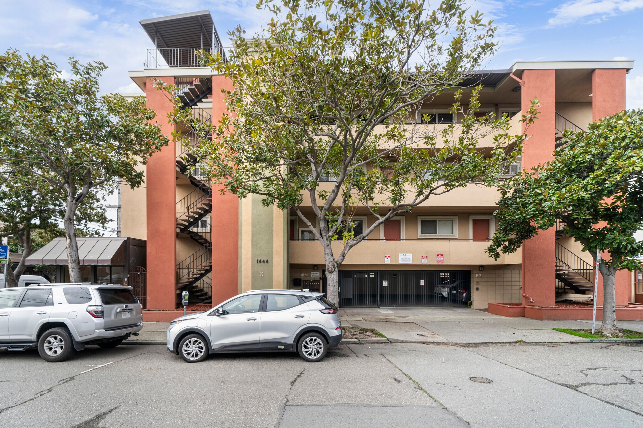 1444 Walnut St, Berkeley, CA for Sale
