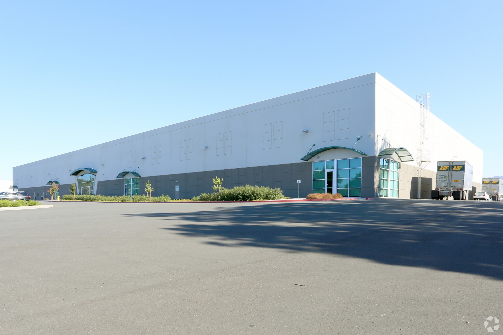 1470 Cader Ln Petaluma, CA 94954 Industrial Property for Lease on