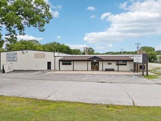 Glenpool, OK Freestanding - 13802 S Union Pl