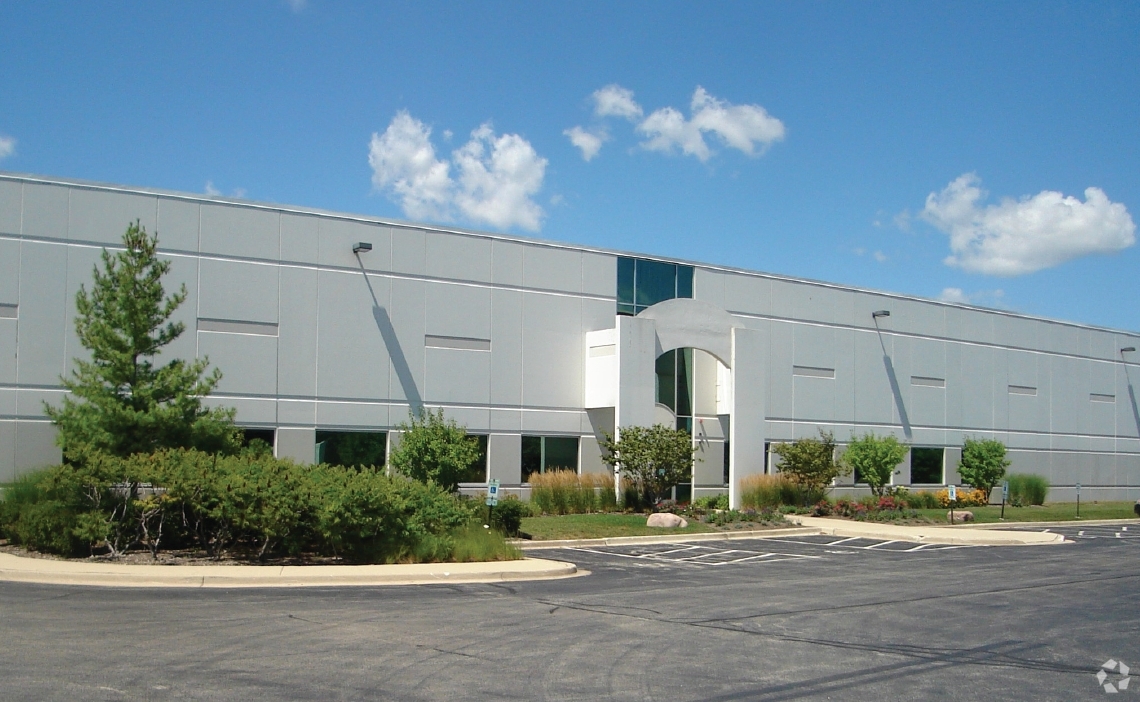 1175 S Frontenac St, Aurora, IL for Rent