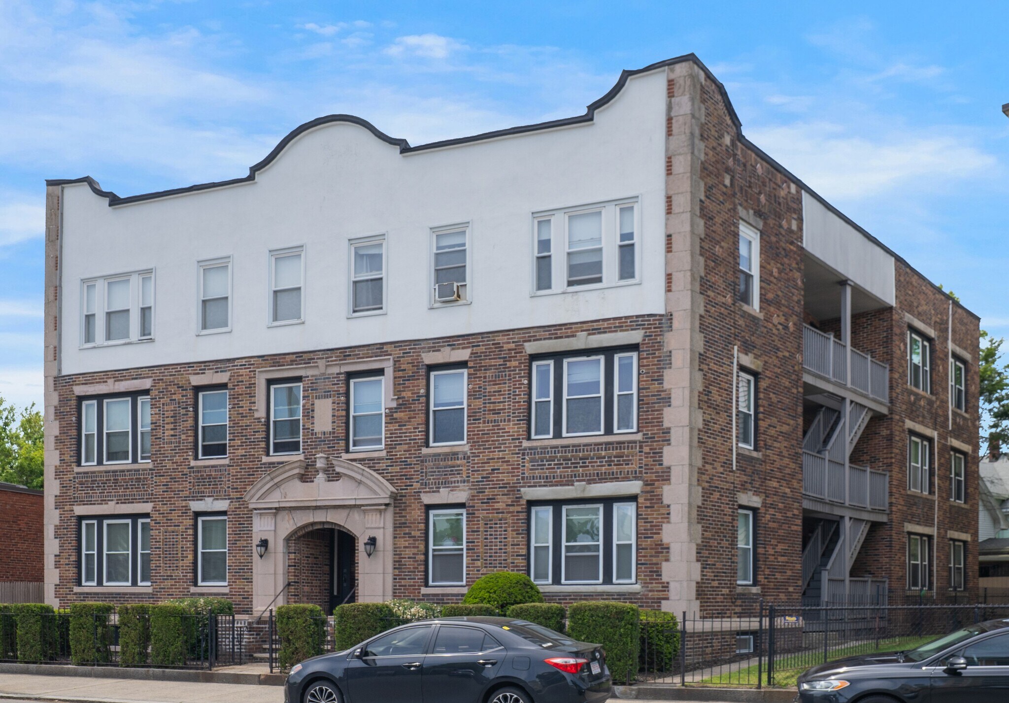 203 Lewis St, Lynn, MA for Sale
