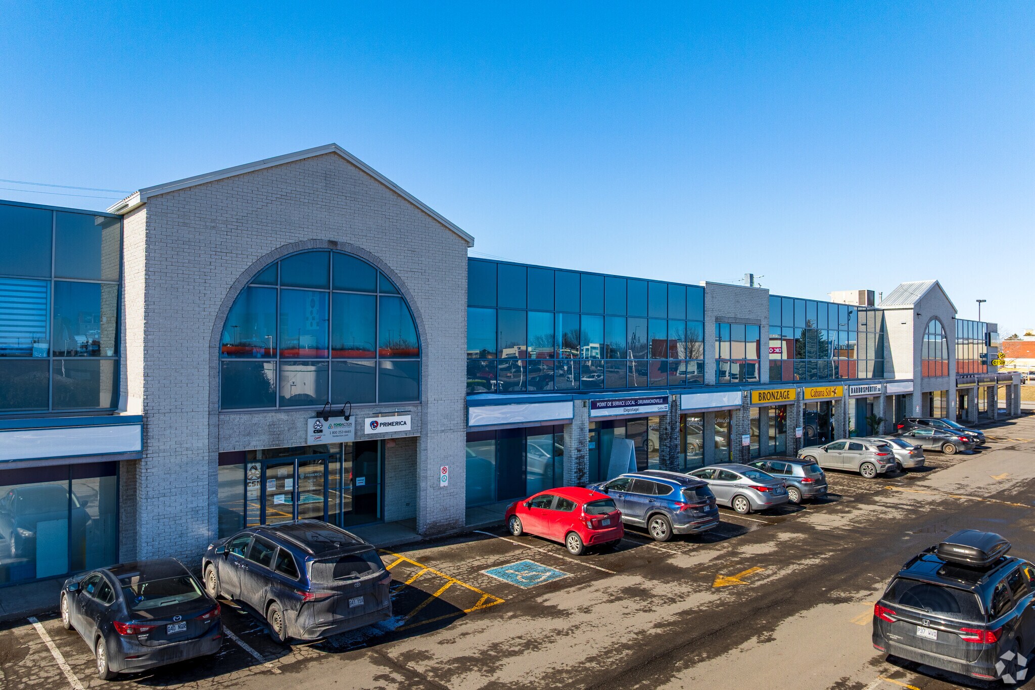 455 Boul Saint-Joseph, Drummondville, QC for Rent