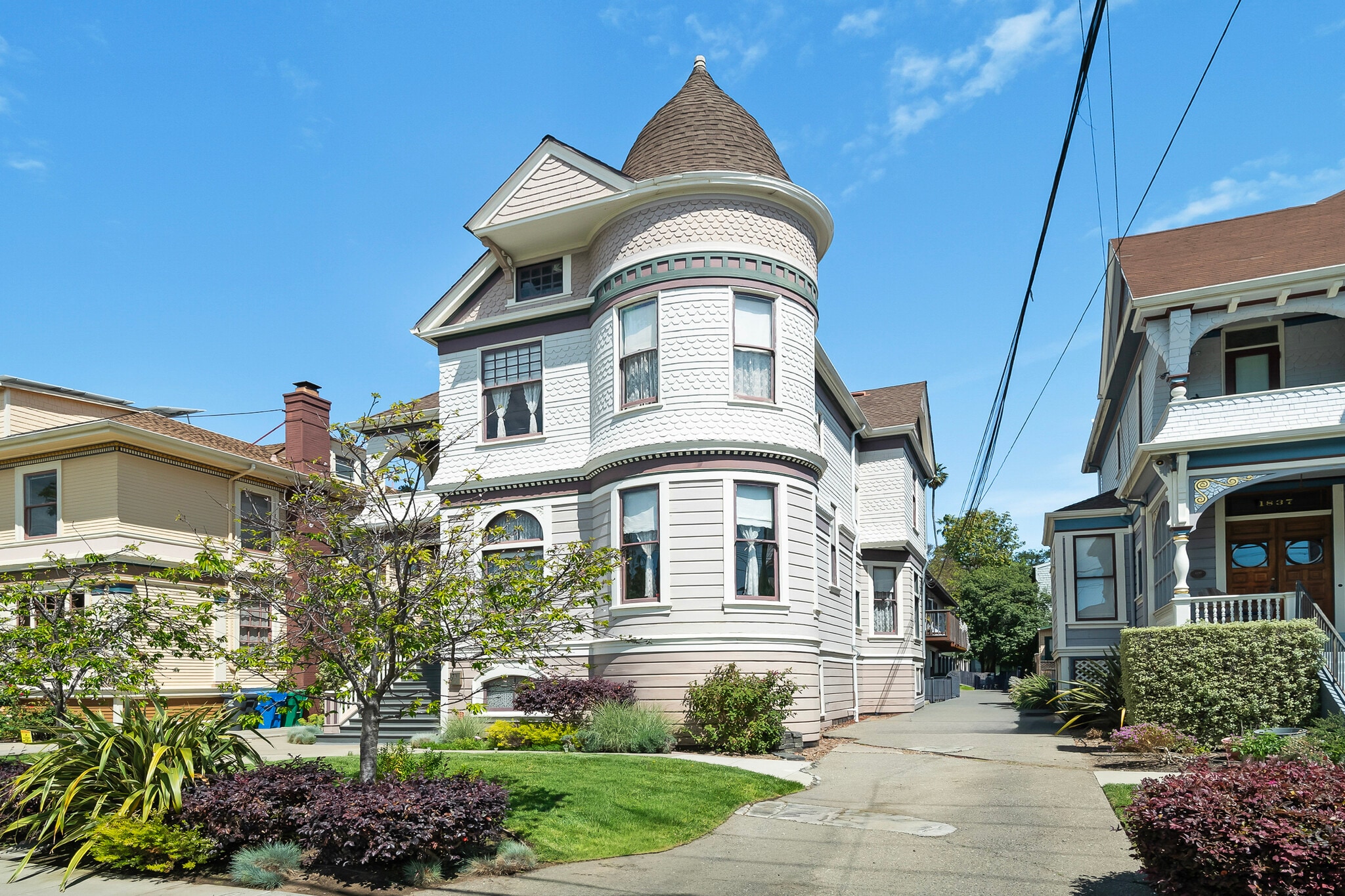 1833 Clinton Ave, Alameda, CA for Sale