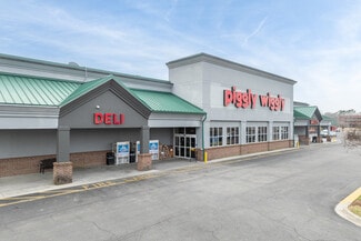 Mullins, SC Supermarket - 208 E Mcintyre St