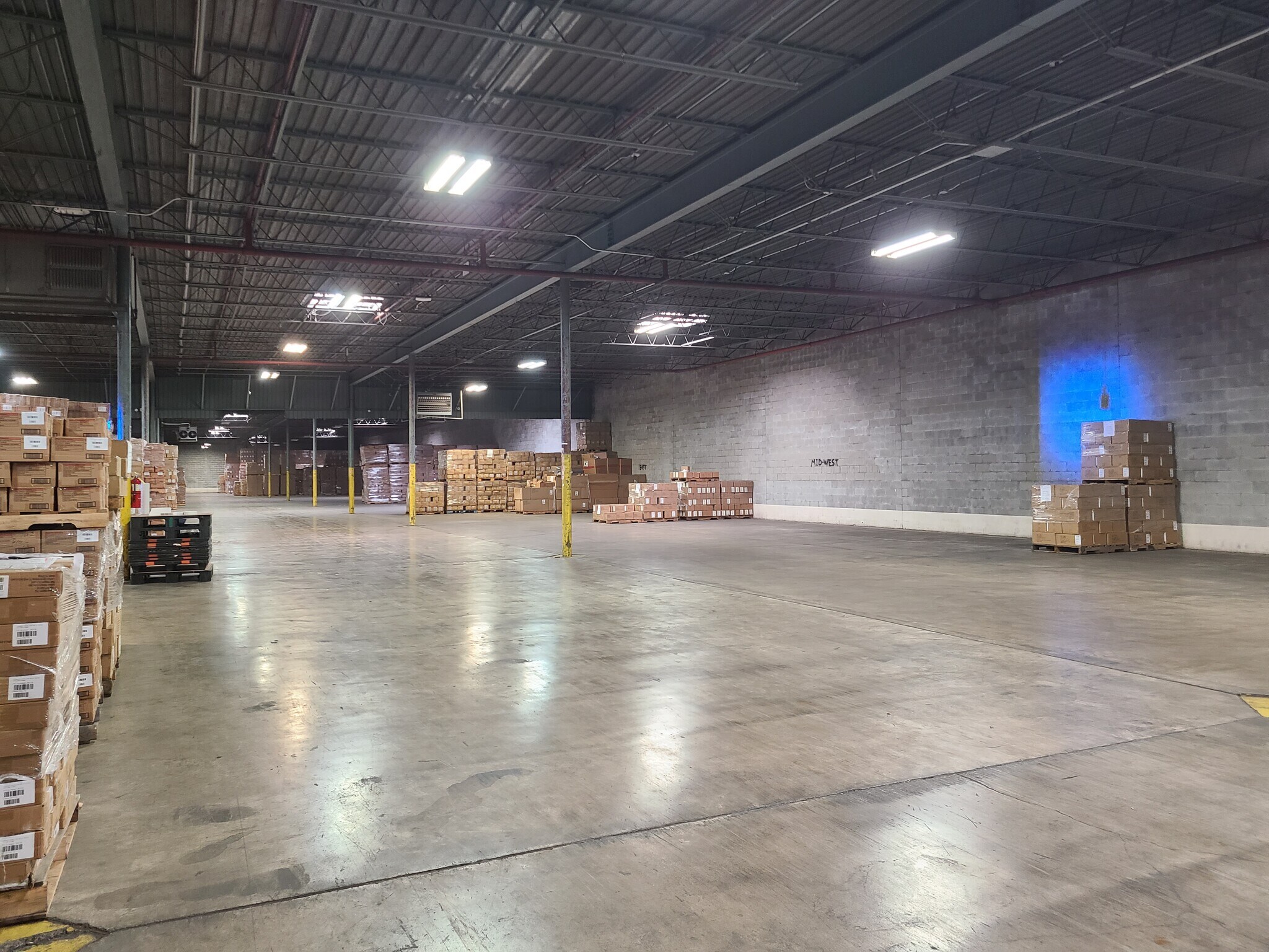 3320 W Ferguson Rd, Fort Wayne, IN for Rent
