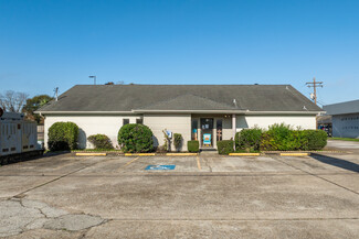 Nederland, TX Medical - 2100 Highway 365