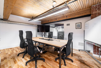 Montréal, QC Office - 387 Rue Saint-Paul O