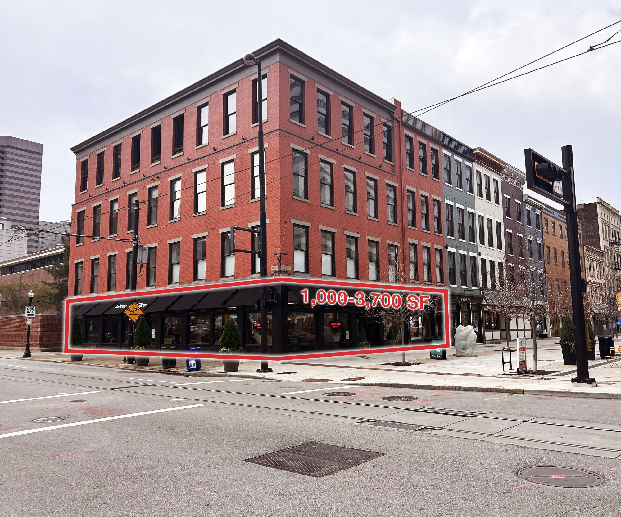 39 E Court St, Cincinnati, OH for Rent