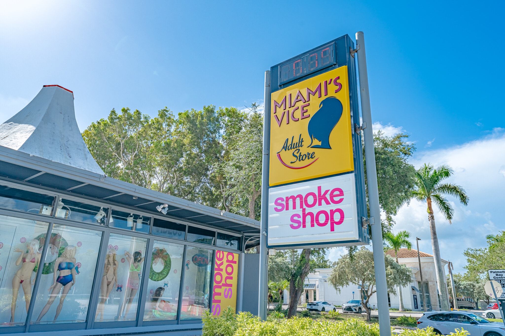 15657 S Dixie Hwy, Miami, FL for Sale