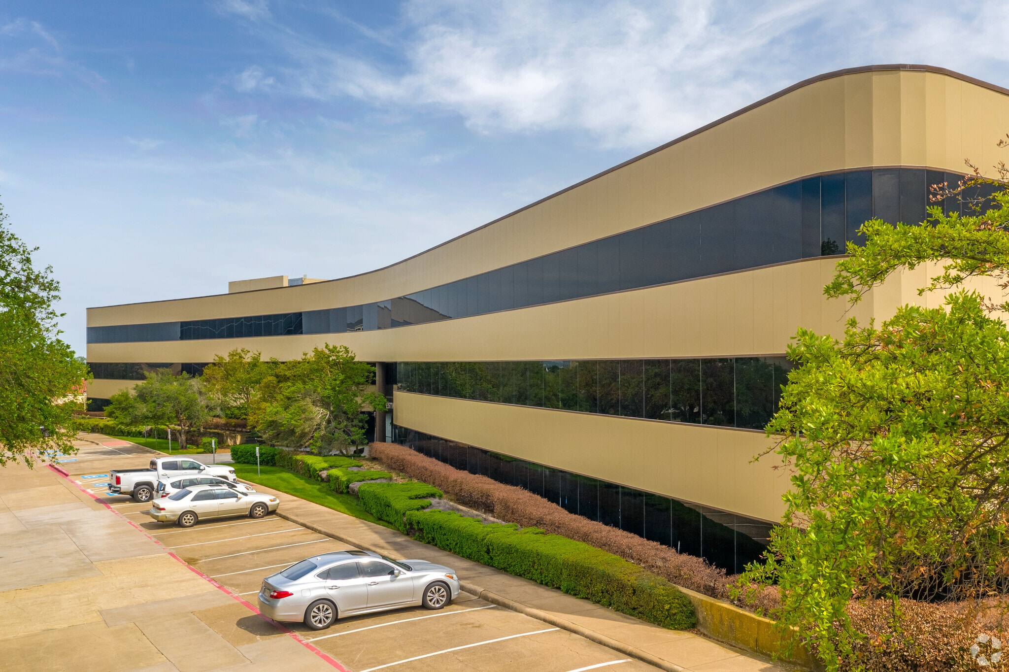 1200 W Walnut Hill Ln, Irving, TX for Rent