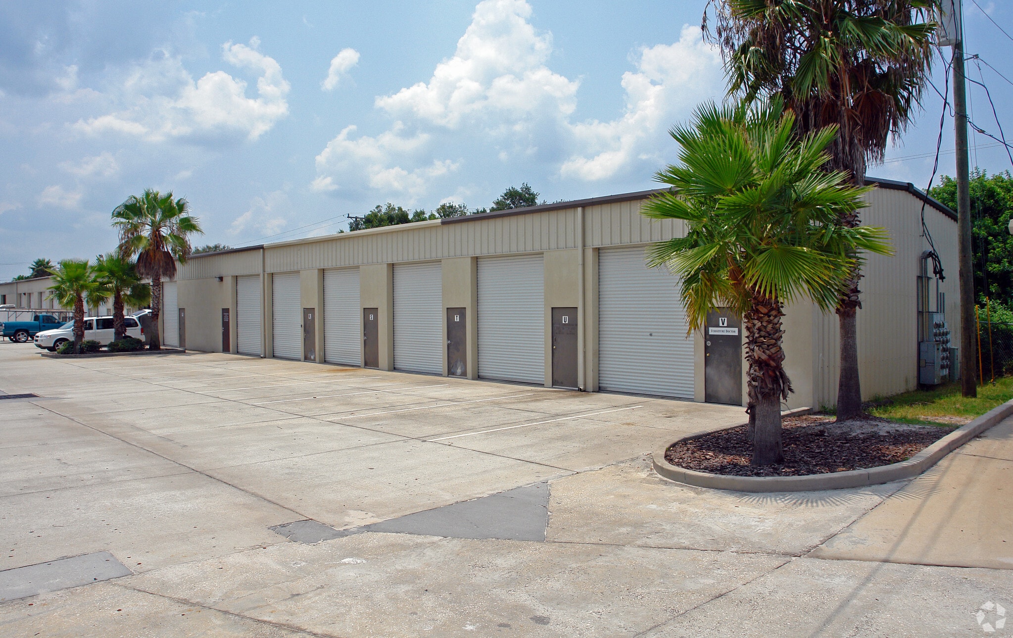 2600 Aurora Rd Melbourne, FL 32935 Industrial Park Property for Lease