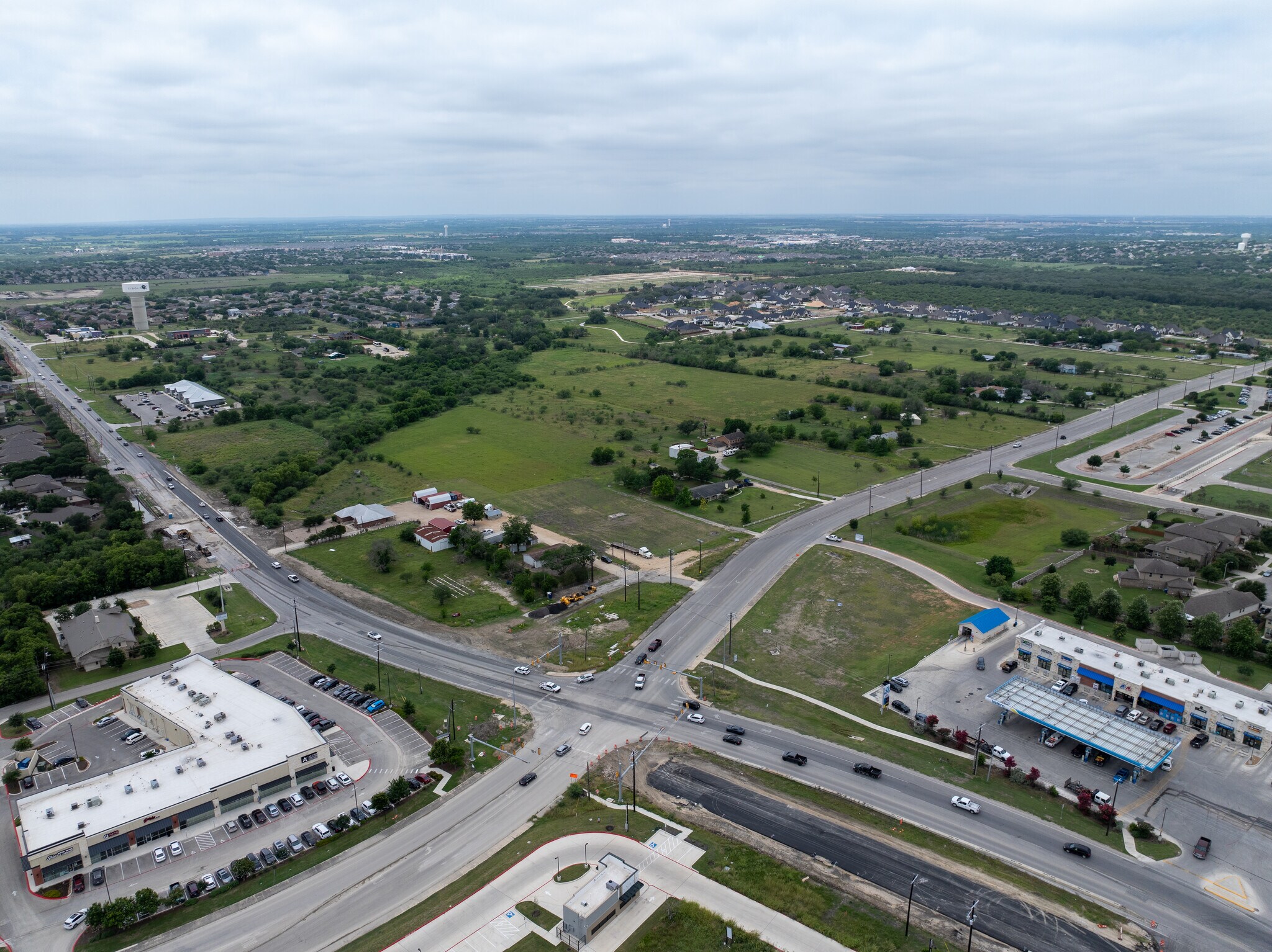 4240 Green Valley Rd, Cibolo, TX for Sale