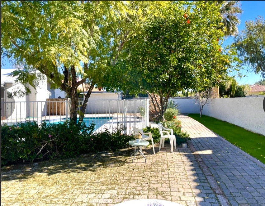 5449 E Crocus Dr, Scottsdale, AZ for Sale