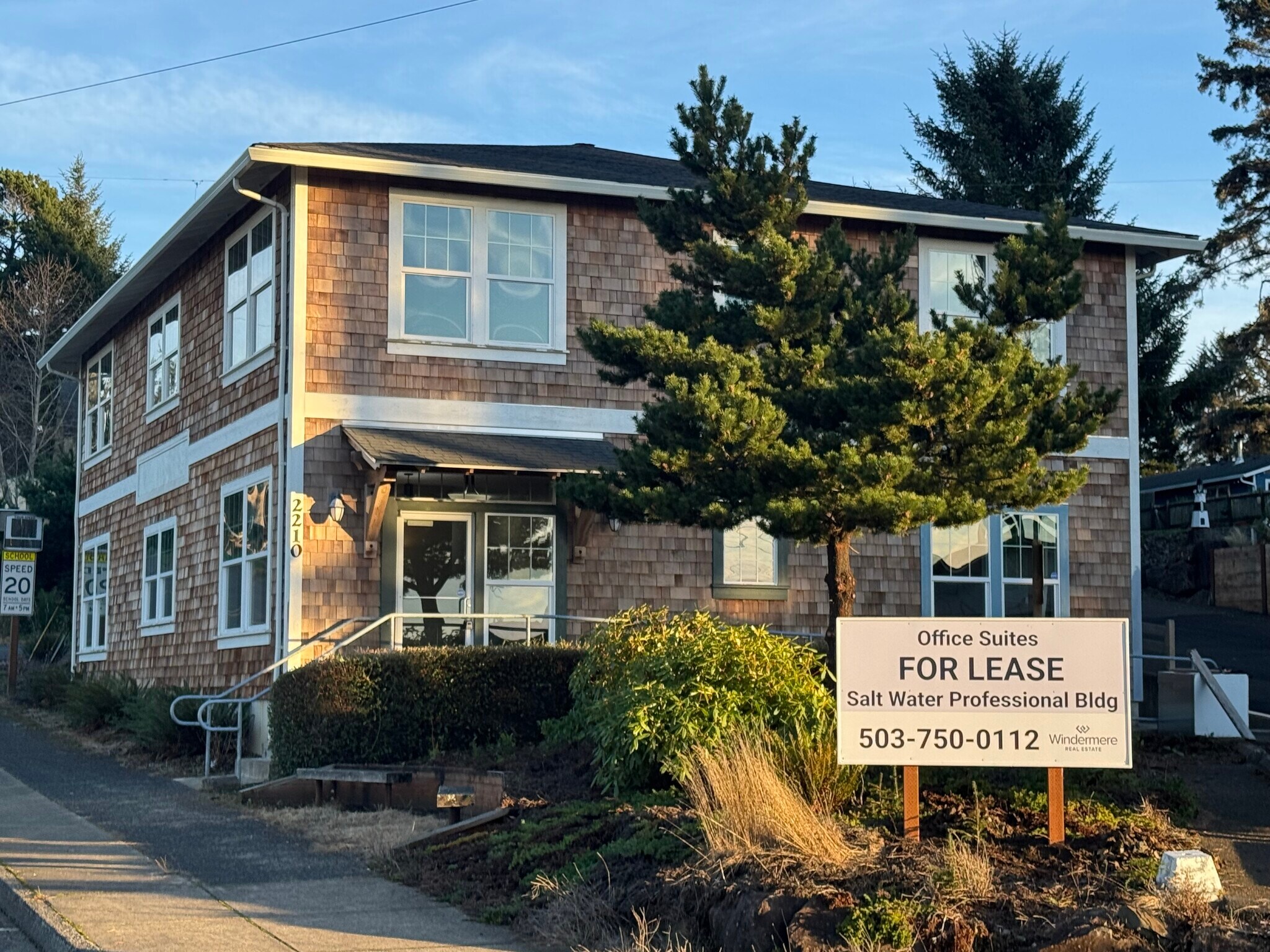 2210 NE 22nd St, Lincoln City, OR for Rent