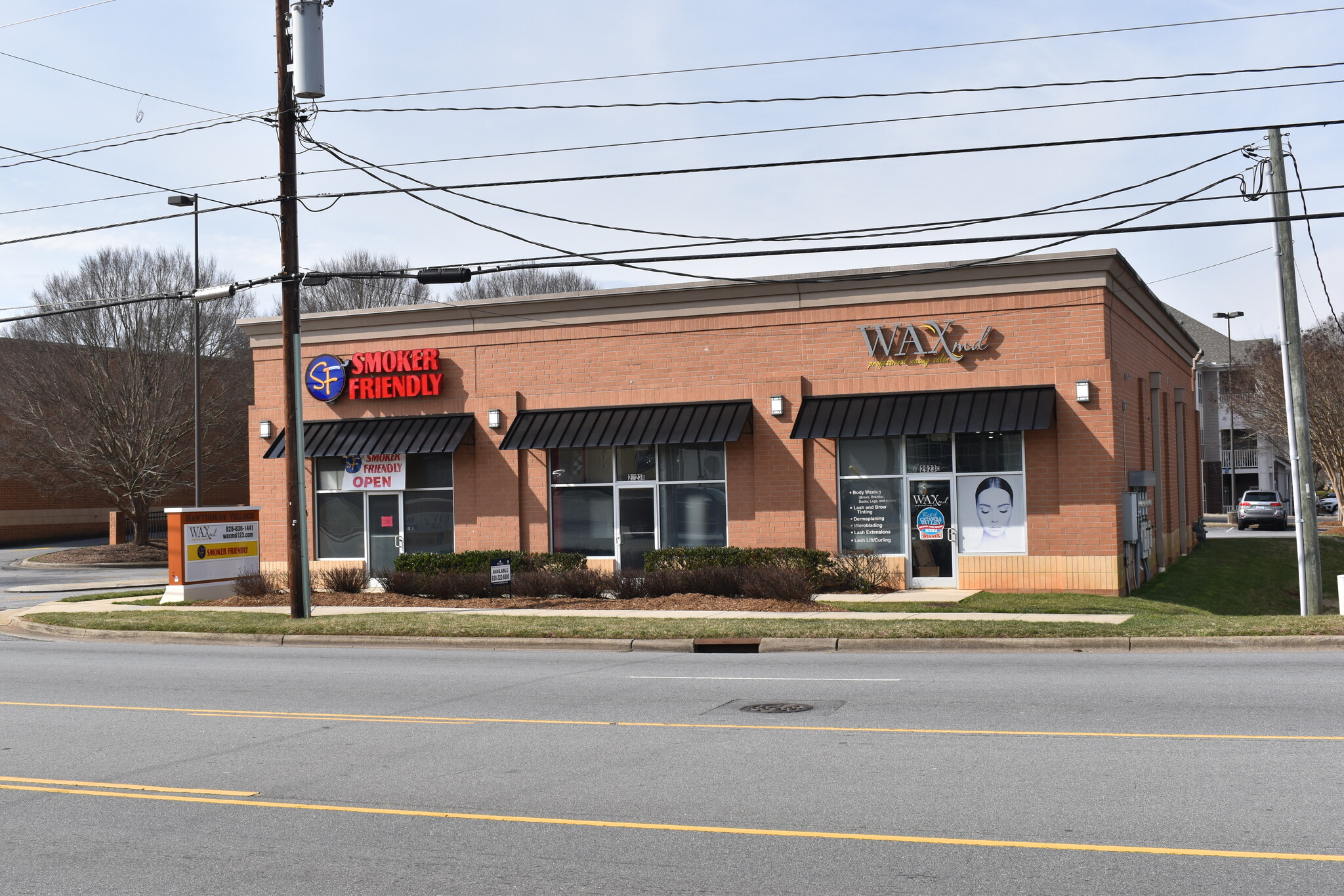 2923 N Center St, Hickory, NC for Rent