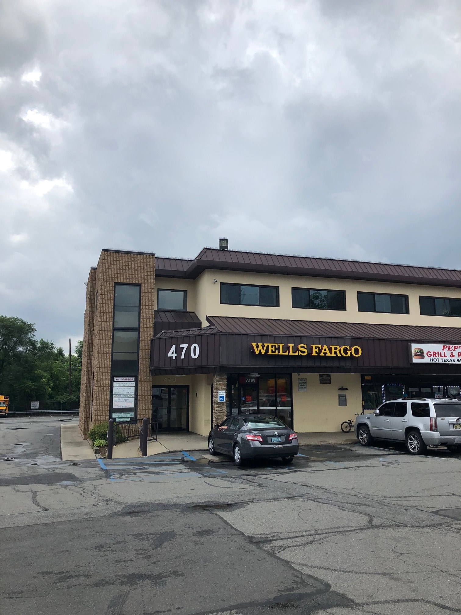 446464 Chamberlain Ave Paterson, NJ 07522 Retail Property for Sale