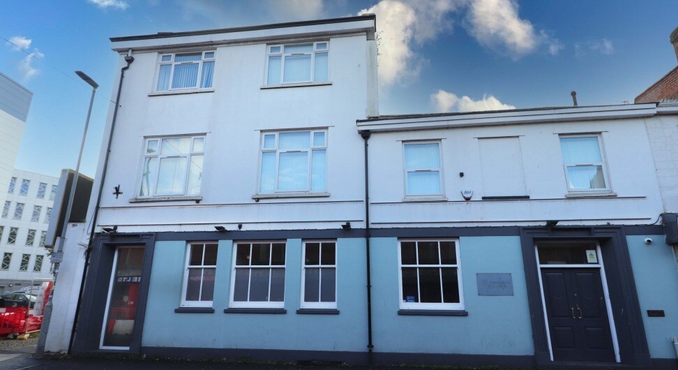 46-48 Eastover, Bridgwater, SOM for Rent