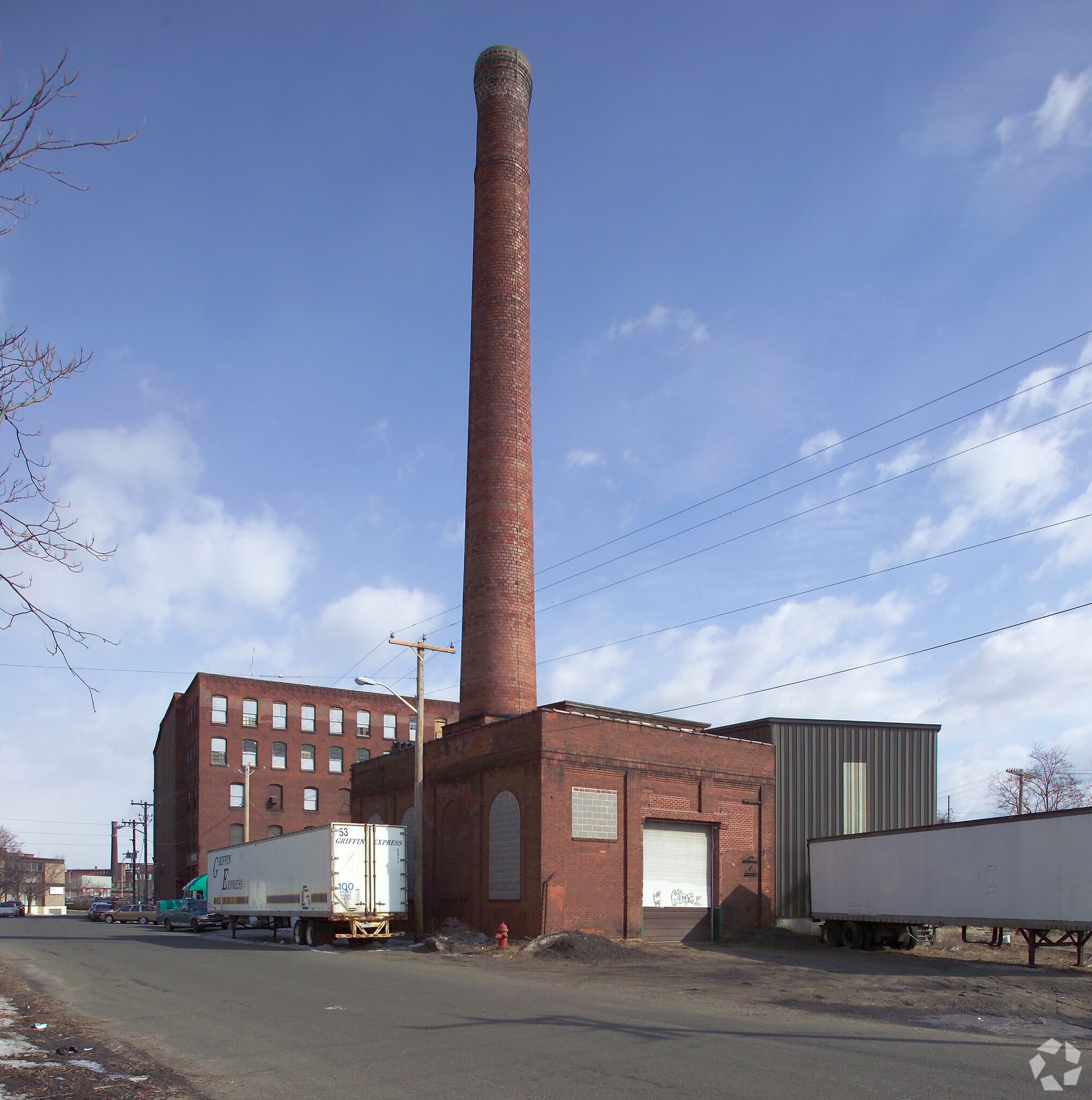 12 Crescent St Holyoke, MA 01040 Industrial Property for Lease on