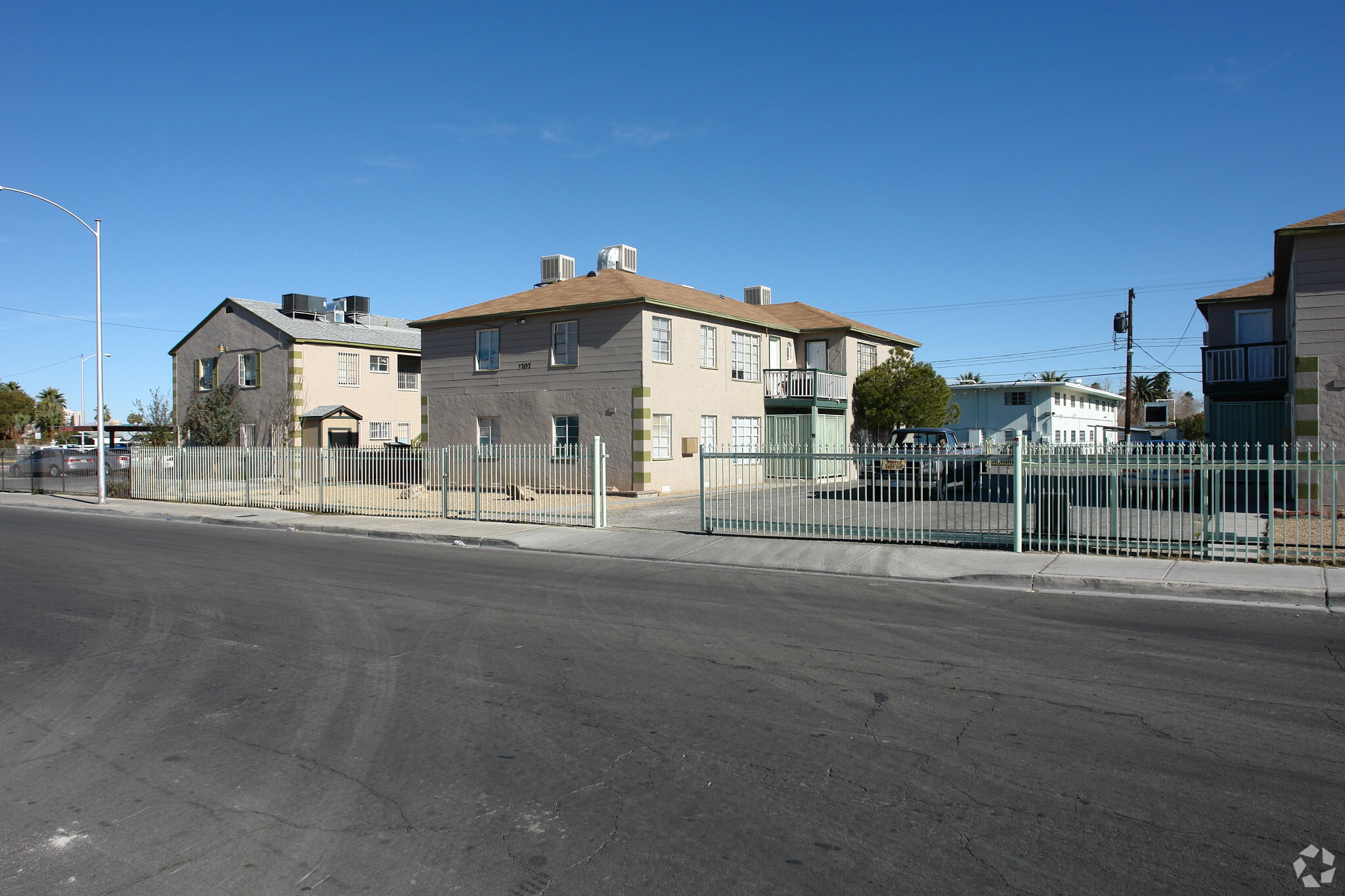 1707 Santa Paula Dr, Las Vegas, NV for Sale