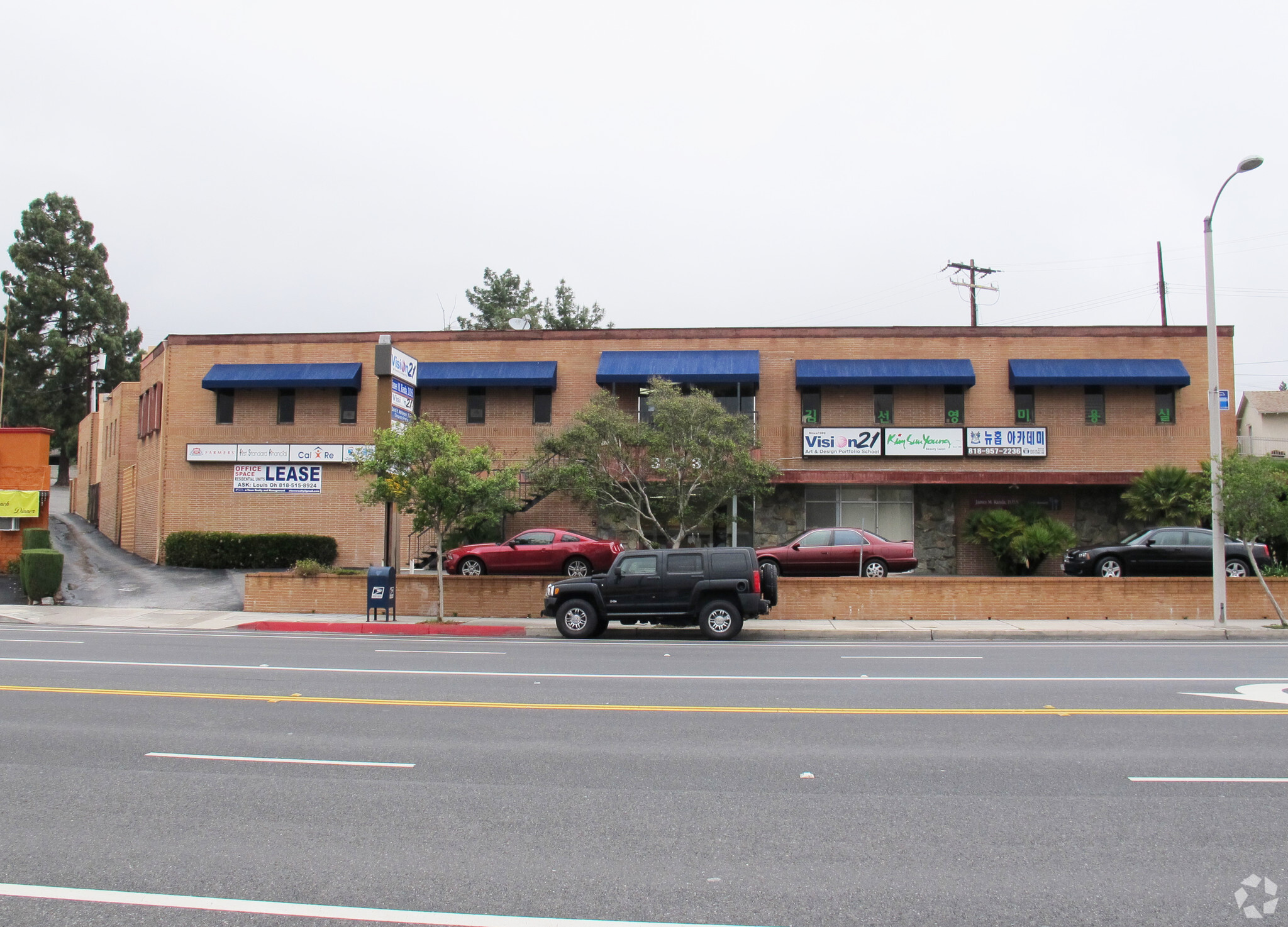 3037 Foothill Blvd, La Crescenta, CA for Sale