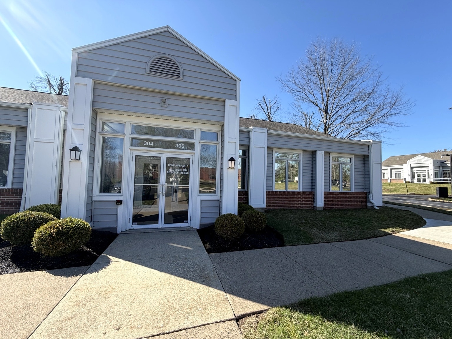 304 Corporate Dr E, Langhorne, PA for Sale