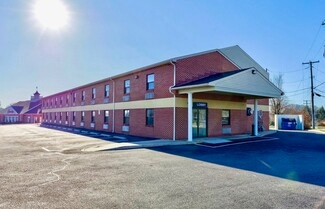 Lancaster, PA Hospitality - 2140 Lincoln Hwy E