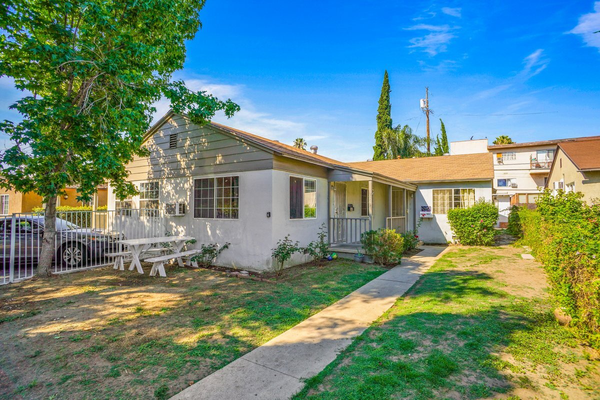 8843 Tilden Ave, Panorama City, CA for Sale