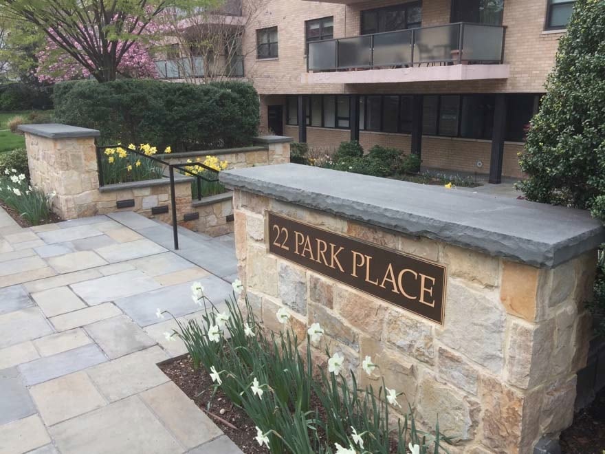 20-24 Park Pl, Great Neck, NY for Rent