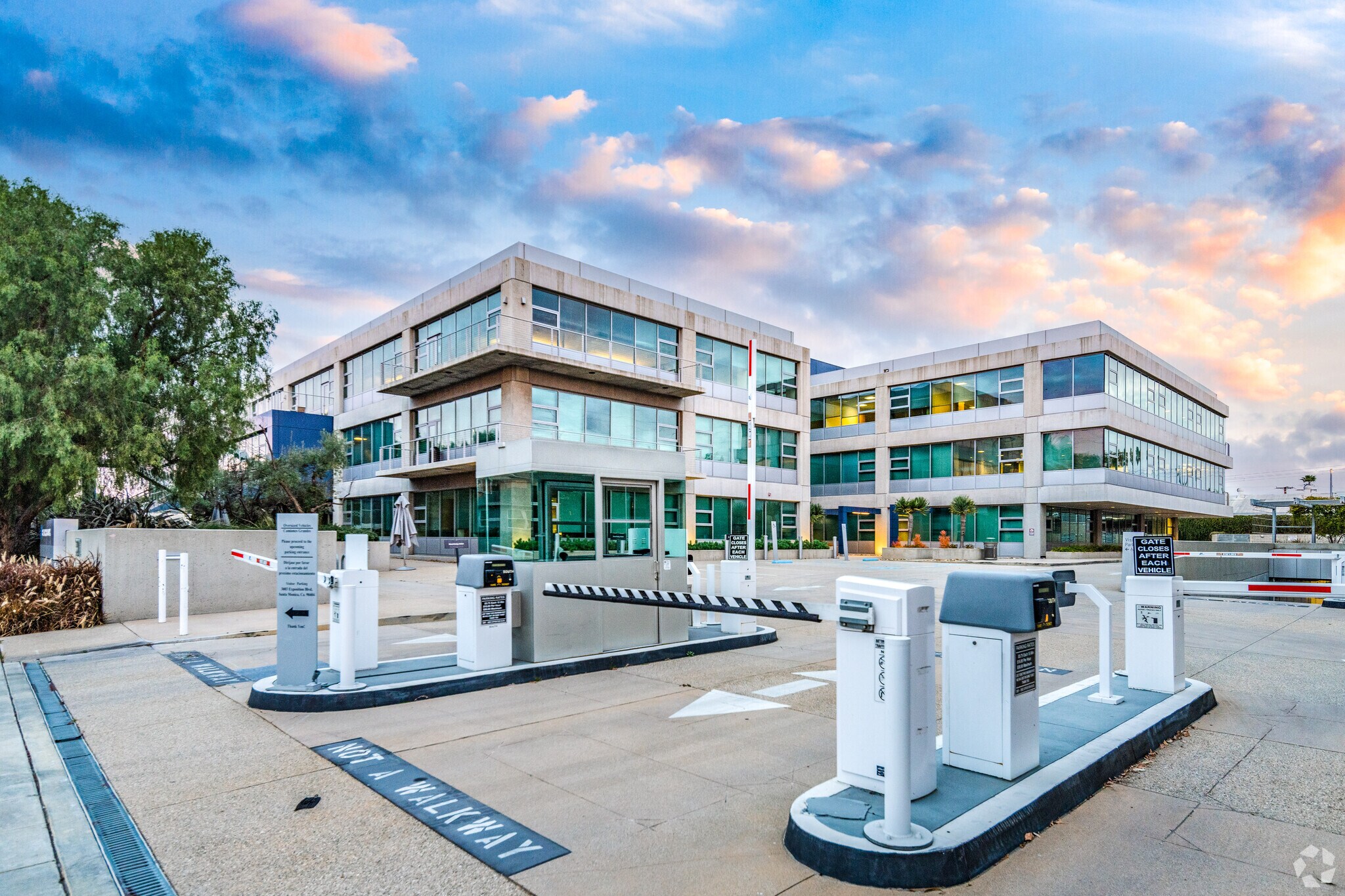 3301 Exposition Blvd, Santa Monica, CA for Rent