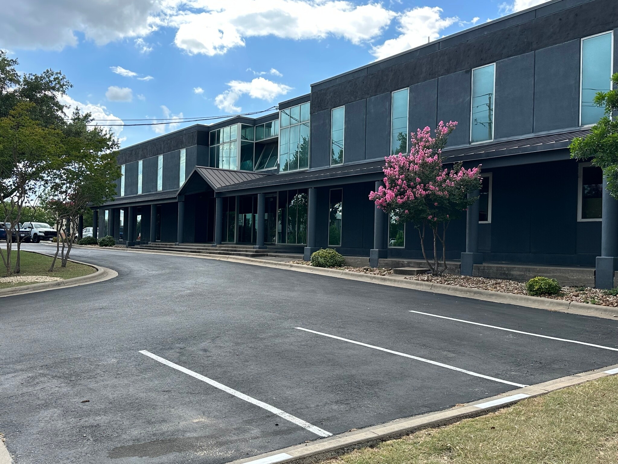 3830 Promontory Point Dr, Austin, TX for Rent