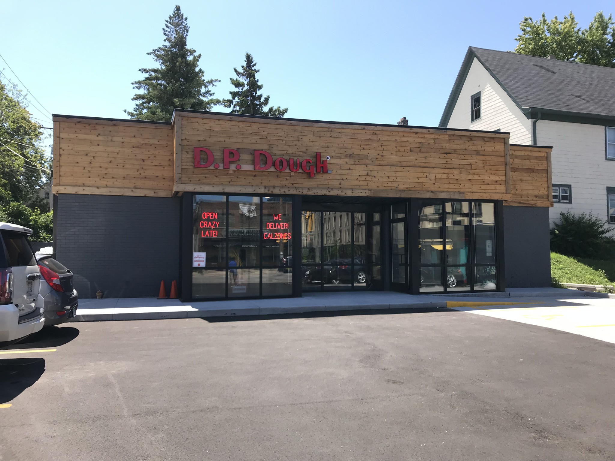 1515 E North Ave, Milwaukee, WI for Rent