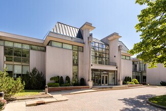 Laval, QC Office, Office/Medical - 235 Armand-Frappier