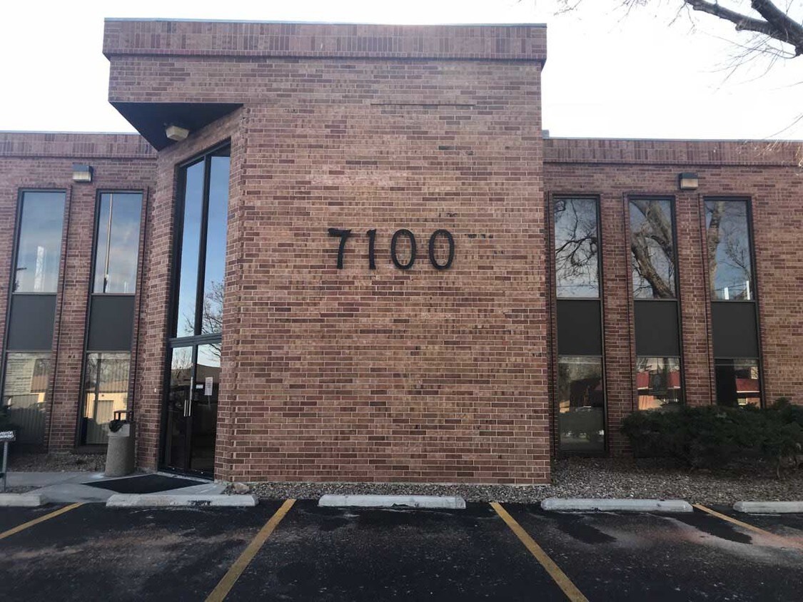 7100 W 44th Ave, Wheat Ridge, CO for Rent