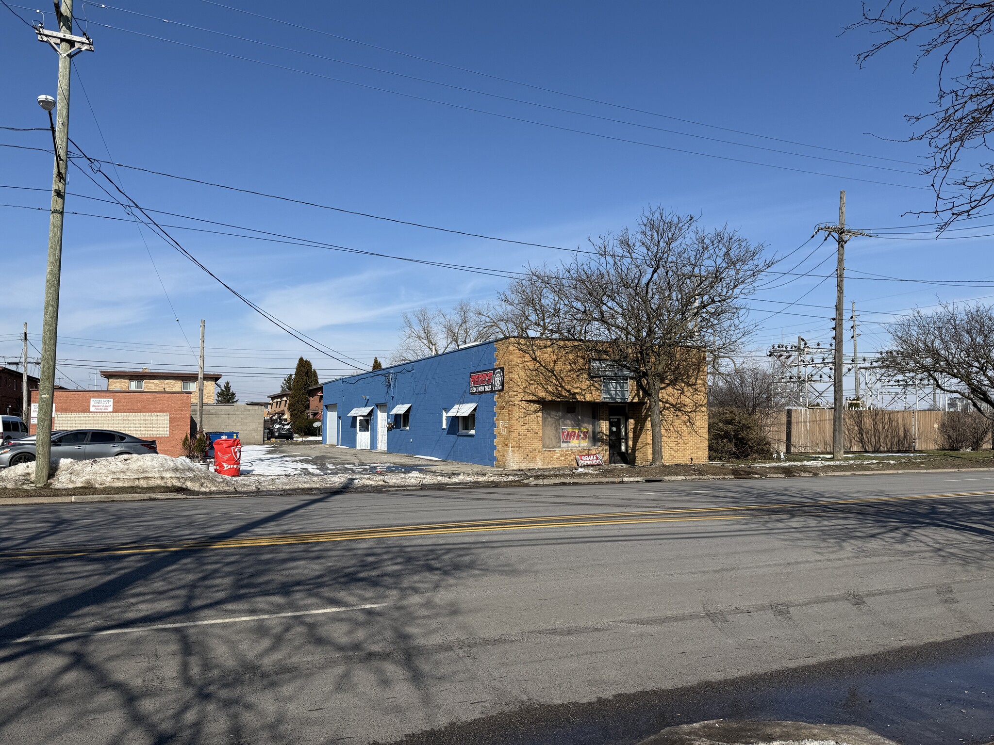 16321 Rockside Rd, Maple Heights, OH for Sale