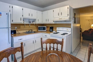 1770 Plunkett St Unit 201  