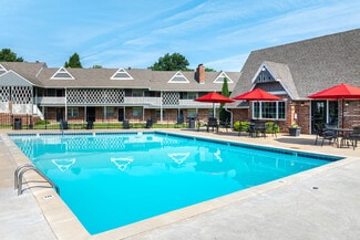Topeka, KS Apartments - 4128-4154 SW 6th Ave